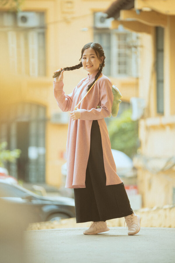 áo ngũ thân tay chẽn Vstyle B31