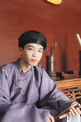 Mã thuê A30: Fullset áo Tấc sa hàn tím lót trắng (unisex)