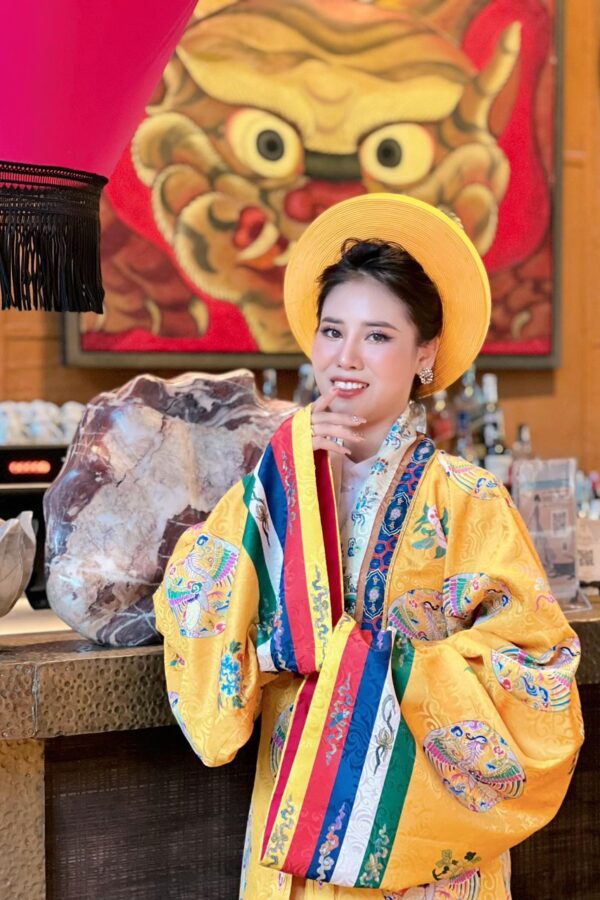 Thuê nhật bình việt phục áo tấc hà nội Vstyle nhật vàng cam