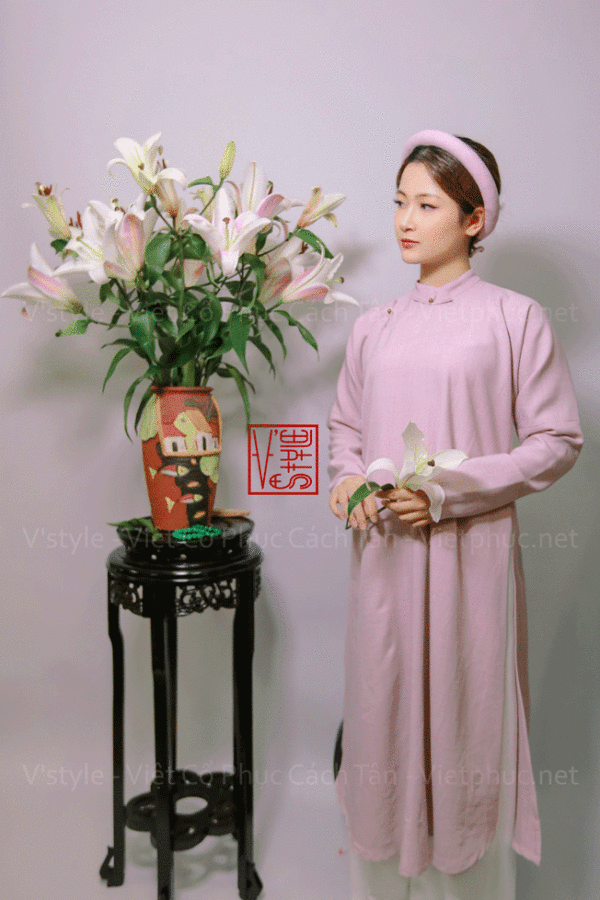 Thuê áo nhật bình áo ngũ thân Vstyle B53