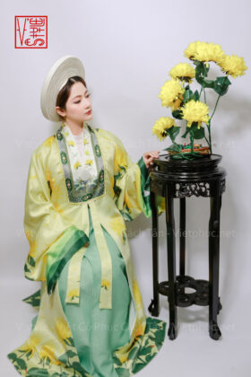 NB12: Fullset Nhật Bình hoa cúc kèm thường (váy quây) cho nữ Vstyle Viet Co Phuc Cach Tan. Vietphuc.net THue nhat binh