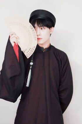 Mã thuê A19: Fullset Tấc tơ xước đen lót đỏ (unisex)