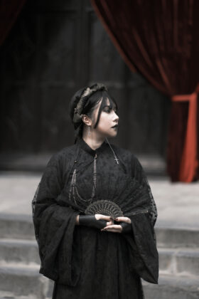 Mã thuê A84: Fullset Áo Tấc ren galaxy blink đen (unisex)