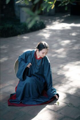 Mã thuê C29: Fullset áo Viên lĩnh sa hàn xanh cổ vịt, quấn thường đỏ (unisex)