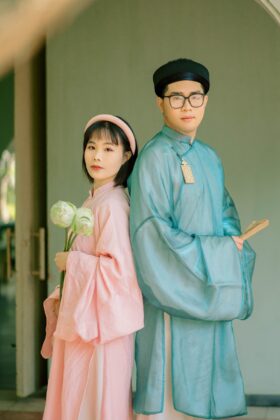 Mã thuê A162:	Áo Tấc xước kim xanh lục bảo lót trắng (unisex, ảnh nam mặc)