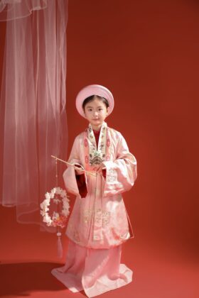 Mã thuê NBE9: Nhật Bình Trẻ Em Thỏ Ngọc màu hồng kèm thường cho bé gái